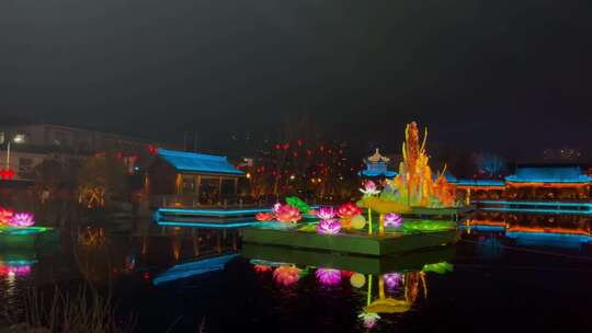 新年灯会河面龙造型彩灯景区亮化视频素材模板下载
