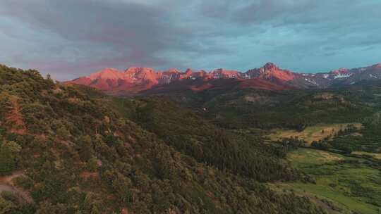 红山，山脉，风景，雪