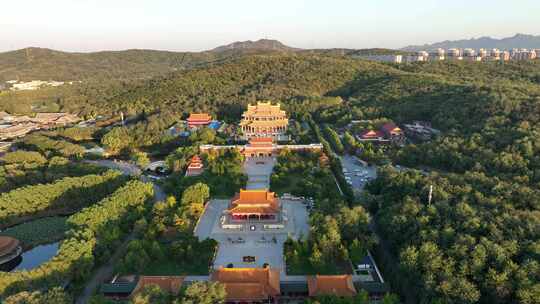 航拍鞍山市玉佛苑（玉佛寺）