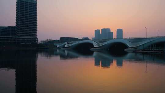 建设中的北京副中心运河商务区