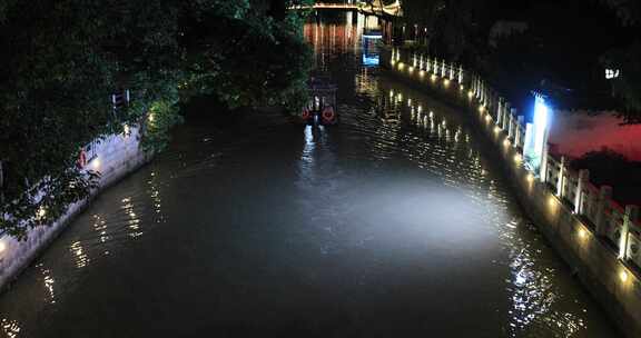 枫桥夜泊 江南古风运河游船夜景