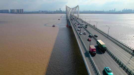 杭州钱塘江九堡大桥江边风景视频素材航拍