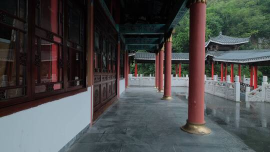 柳州文庙中式庭院古建筑雨景雨季大雨暴雨