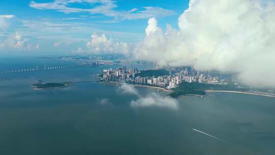 俯瞰珠海城市航拍港珠澳大桥伶仃洋蓝色大海