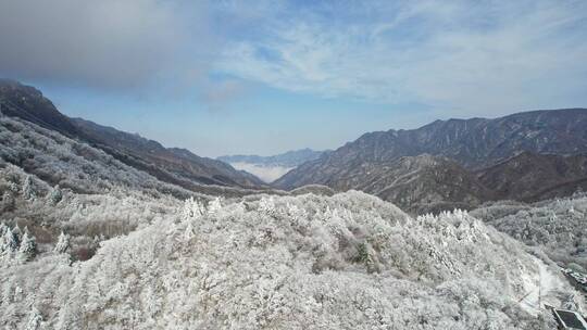 秦岭分水岭航拍