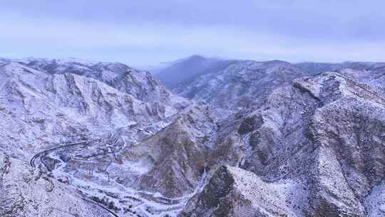 内蒙古大青山冬季风光