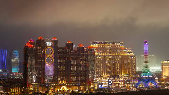 沿海城市夜景