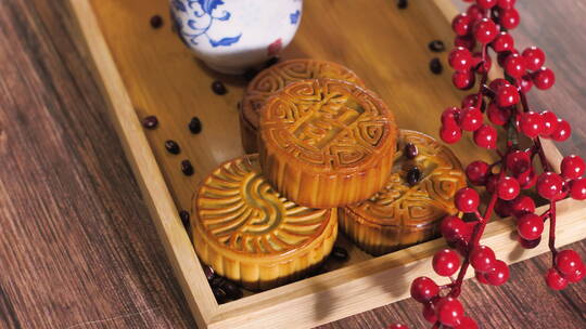 中国传统美食八月十五中秋节月饼甜点视频素材模板下载