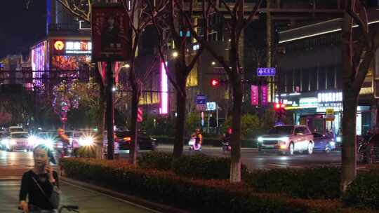 都市城市夜晚马路汽车车辆车流视频素材视频素材模板下载