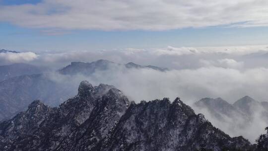 洛阳老君山云海雪山延时摄影