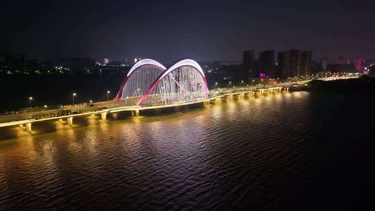 江西南昌艾溪湖大桥商务区CBD城市天际线