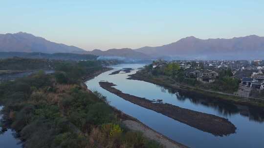 航拍安徽宣城泾县桃花潭风景区老街村庄