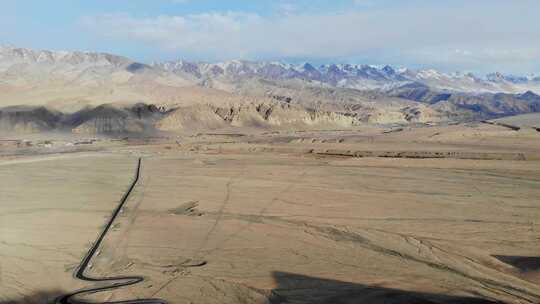 航拍俯瞰 新疆喀什盘龙古道全貌