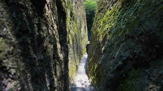 慢镜头湖南邵阳崀山景区天一巷一线天