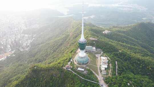 深圳市梧桐山电视塔云海航拍