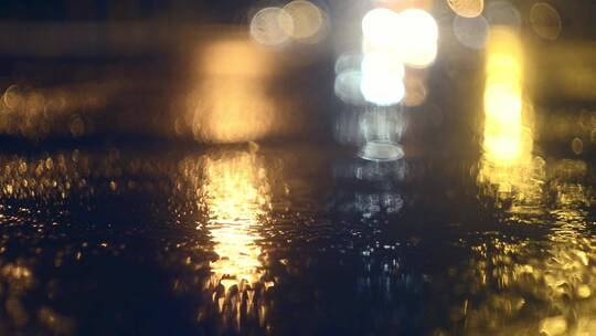 电影感北京雨夜