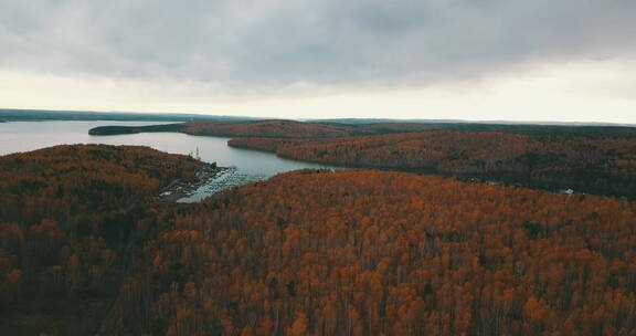 俄罗斯西伯利亚森林平原湖泊