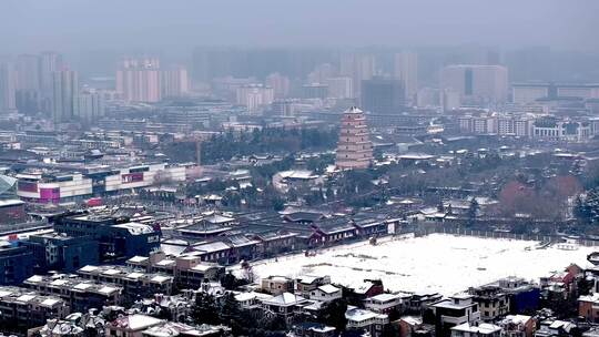 西安大雁塔雪景