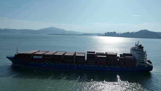 集装箱货轮航拍轮船航行货船海上丝绸之路视频素材模板下载