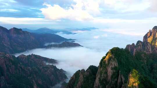 黄山西海大峡谷云海日出后退全景