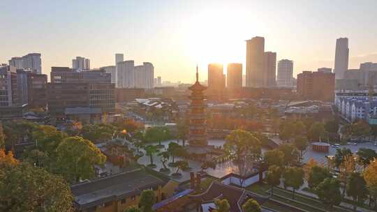 上海秋天 龙华寺 航拍