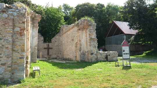 废弃的修道院