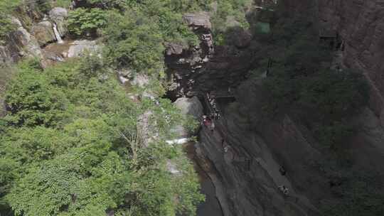 河南焦作云台红石峡瀑布茱萸峰山峰景区航拍