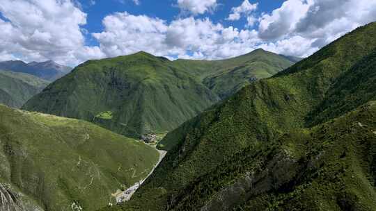 甘孜德格县城