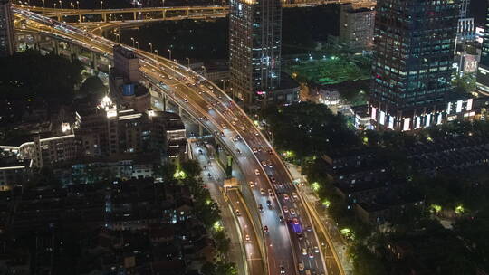 上海城市交通车流夜景-悟2航拍