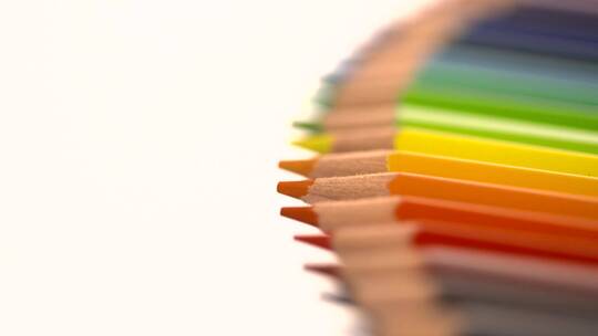 彩色铅笔的特写视频素材模板下载