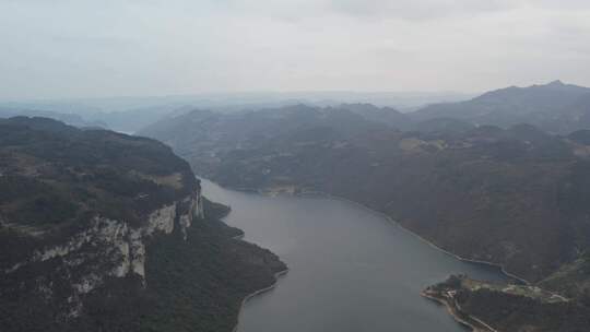 乌江沿岸风景