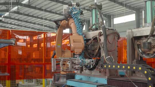 机器人生产线加工冲压数控机床自动焊接机床视频素材模板下载