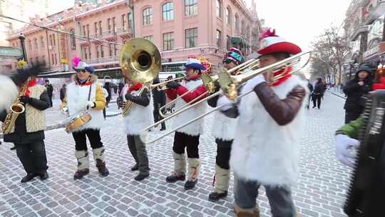 哈尔滨 中央大街 俄罗斯表演 冬天 街头表演