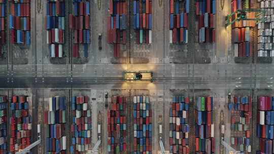 中国集装箱码头物流经济发展视频素材模板下载