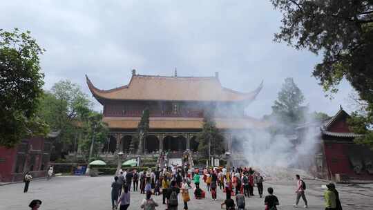 湖南衡阳南岳庙烧香拜神寺庙寺院