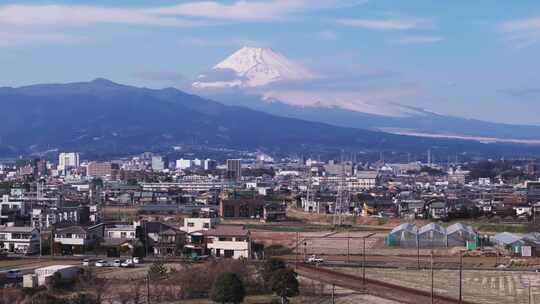 长焦航拍富士山