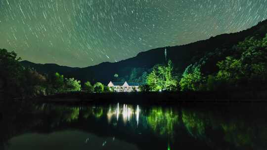 辽宁本溪桓仁枫林谷夜晚星空延时