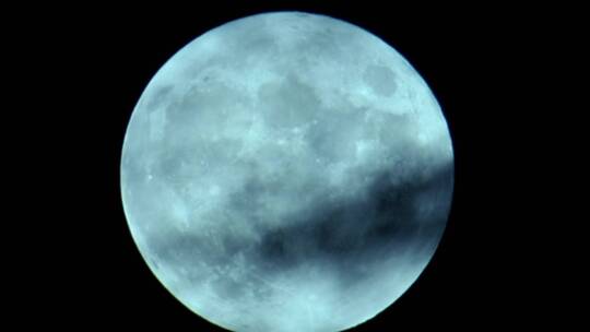 蓝色满月月亮视频素材