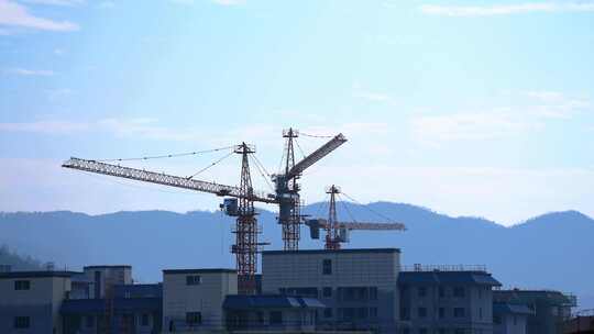 建筑工地塔吊