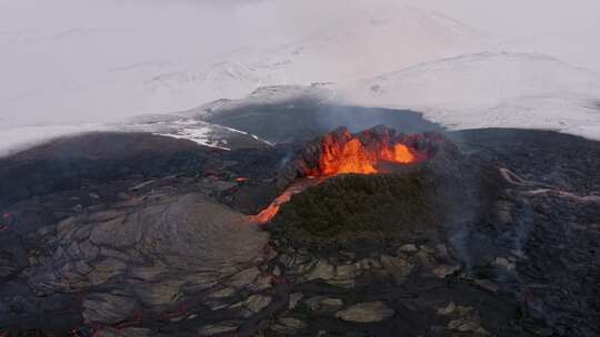 火山，熔岩，喷发，火山口