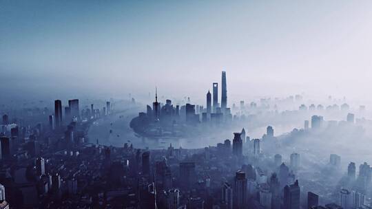 上海天际线平流雾航拍