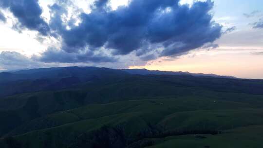 航拍中国新疆夏季山脉草原景观