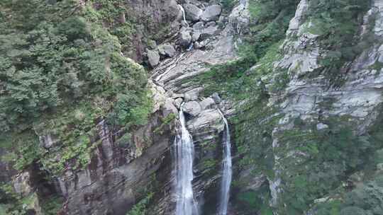 山水航拍庐山瀑布三叠泉高山流水山自然风景