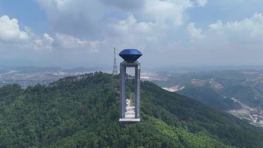 广西梧州白云山景区西江明珠塔航拍