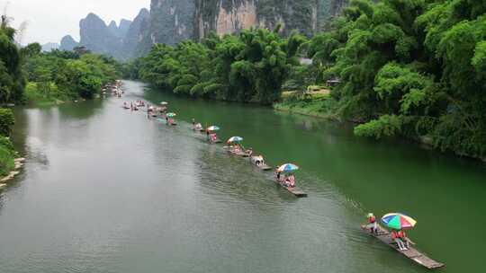 航拍桂林阳朔遇龙河竹筏漂流