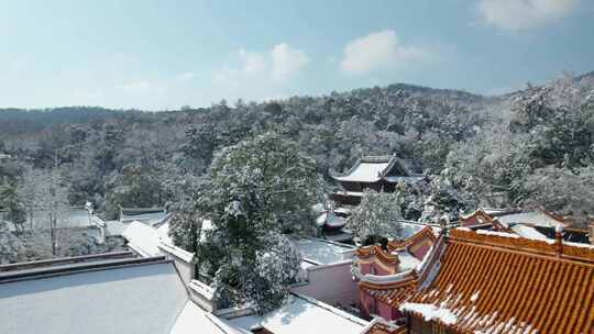 湖南省长沙市岳麓山岳麓书院雪景4k航拍