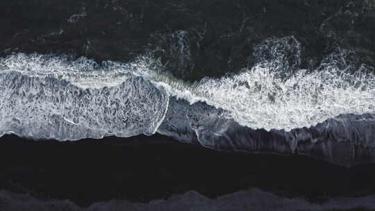 4K黑海滩 黑沙滩 浪花 海浪 航拍