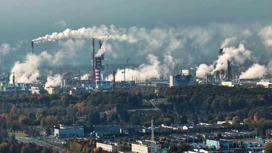 工厂烟囱烟雾废弃排放大气污染