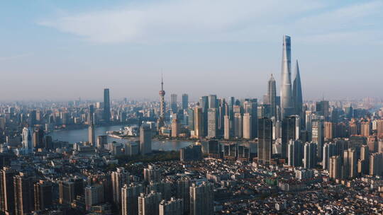 上海外滩大城市航拍蓝天高楼大厦反光电影感