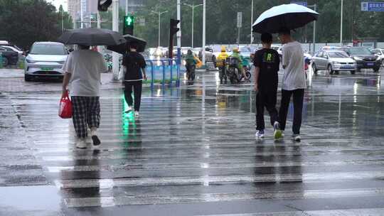 雨天 下雨 城市风光 写意 台风 雨中景色